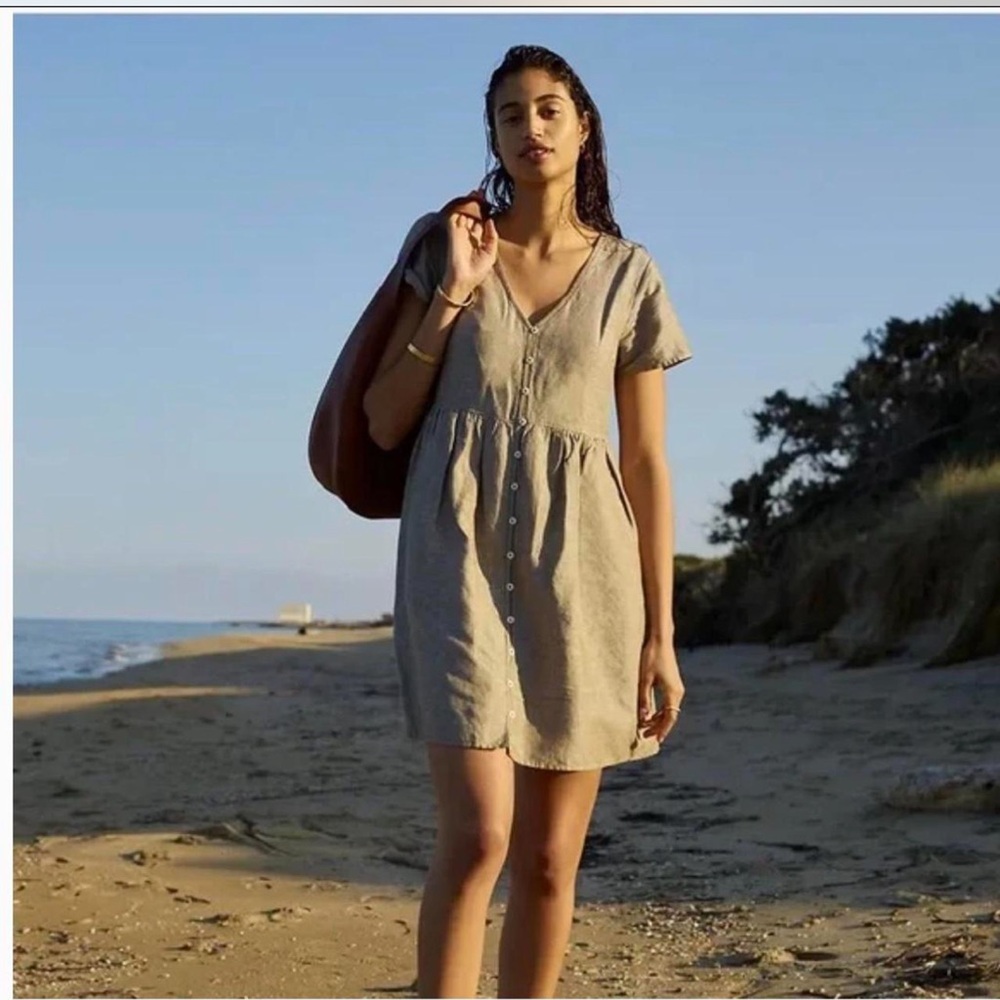 Madewell Natural Beige V-Neck Button-Front Mini Dress